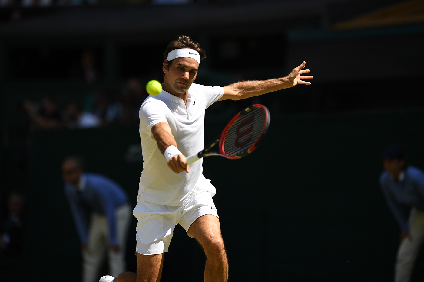 Federer back from the brink