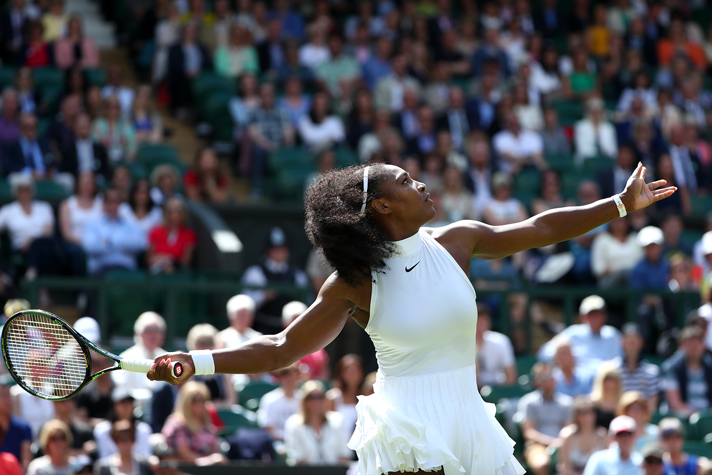 Serena on course for all-Williams final