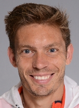 N. Mahut