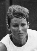Lesley Bowrey (Turner)