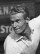 Lester Stoefen